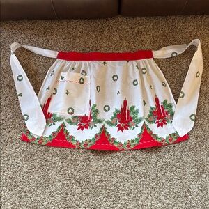 Handmade Vintage Christmas Apron, Red/Green/White, Candles & Holly 🕯️
